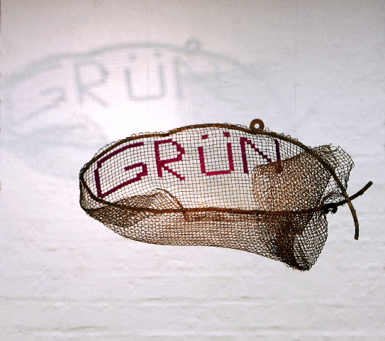 Grün